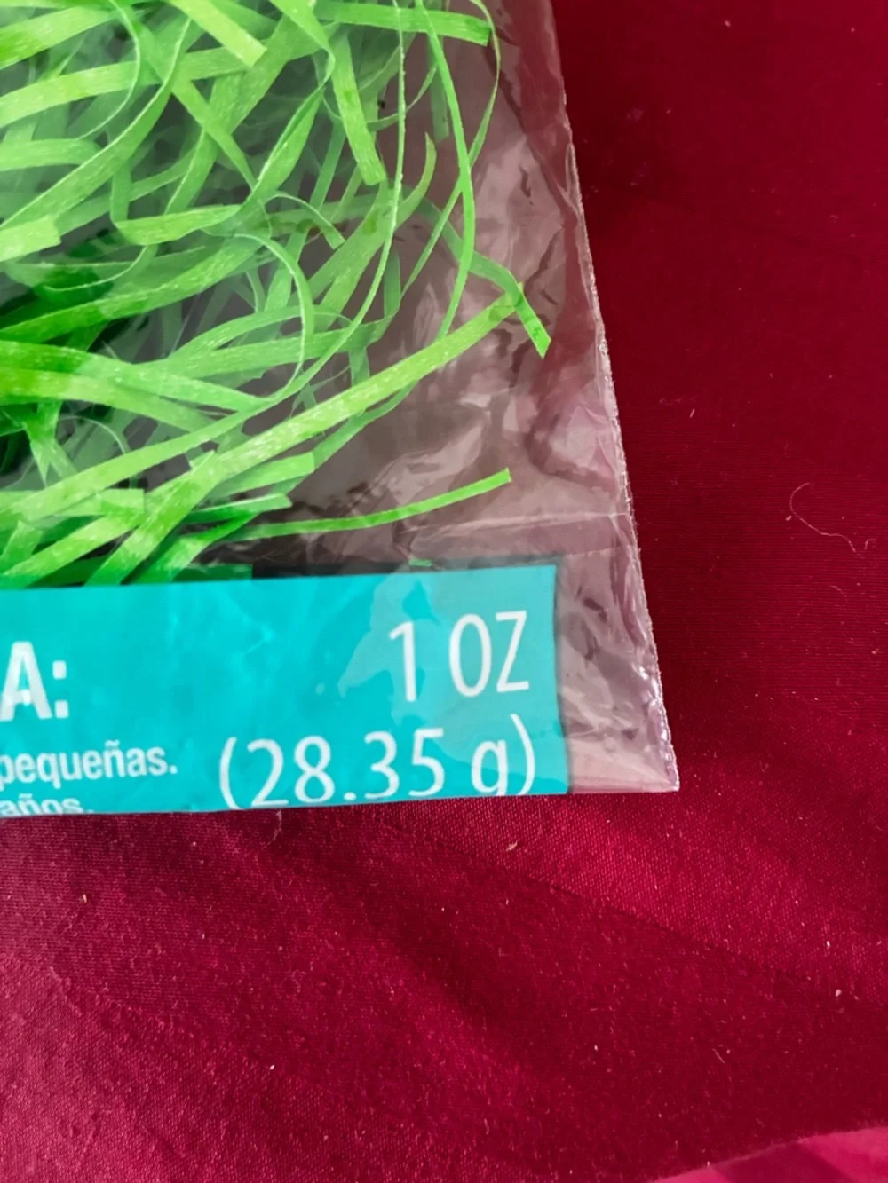 NWT Bundle of 14 Green Paper Grass (1 oz Each) – Gift & Basket Filler